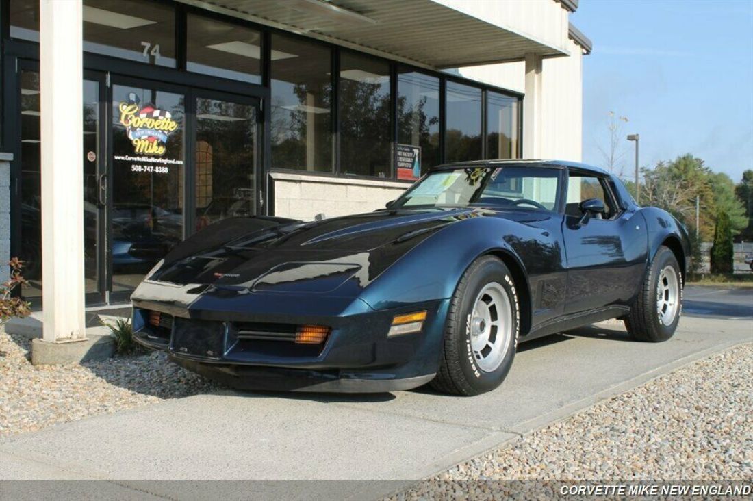 1981 Chevrolet Corvette - photo 8