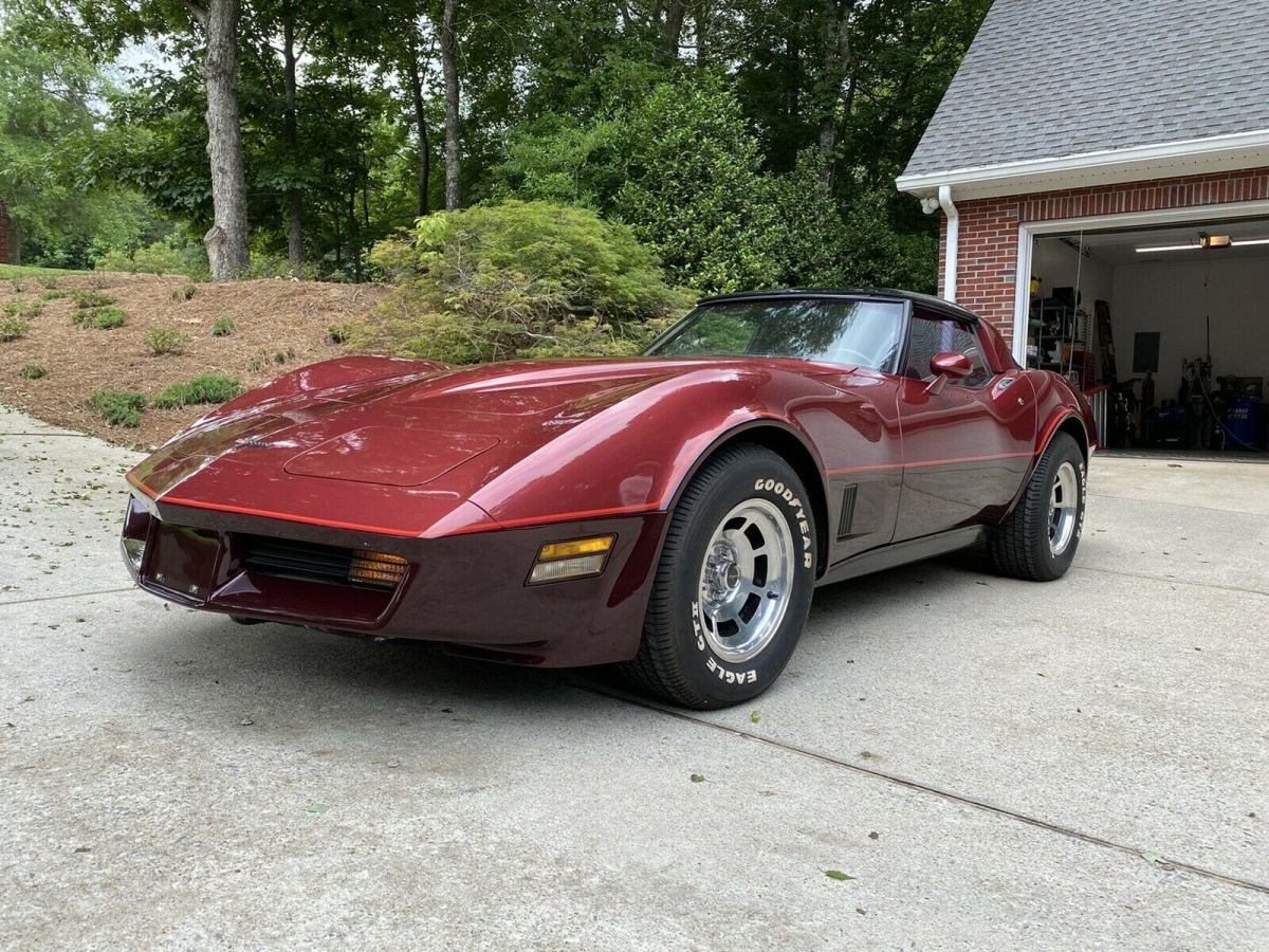 1981 Chevrolet Corvette - photo 2