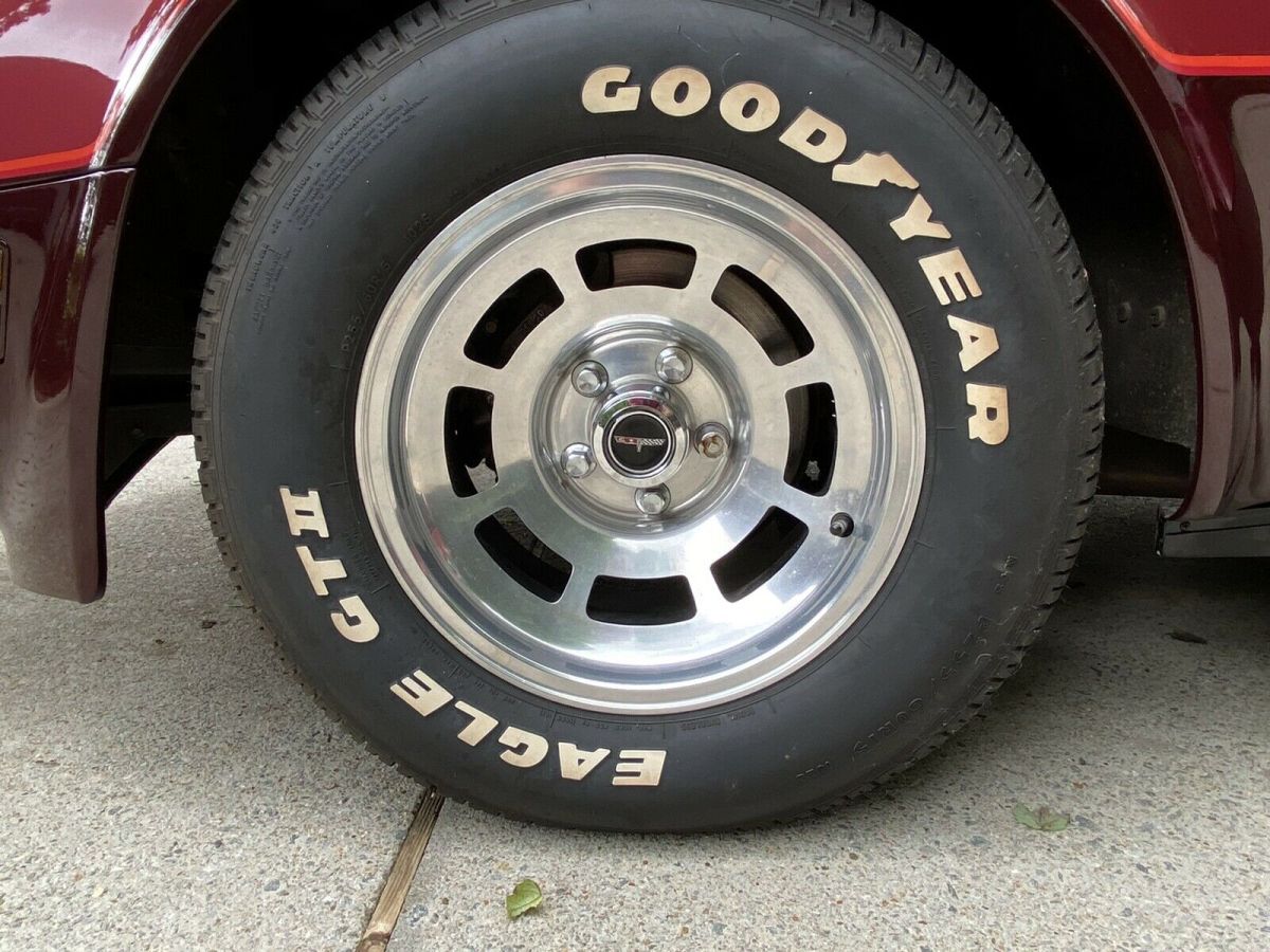 1981 Chevrolet Corvette - photo 9