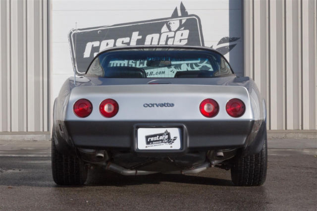 1981 Chevrolet Corvette Base Coupe 2-Door - photo 4