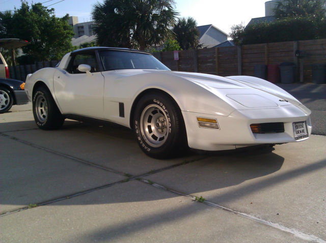 1981 Chevrolet Corvette - photo 5