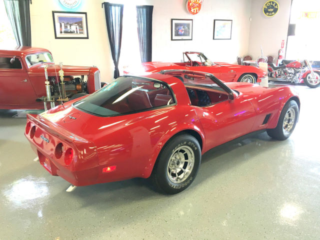 1981 Chevrolet Corvette - photo 4