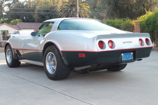 1981 Chevrolet Corvette T-TOP Coupe - photo 6
