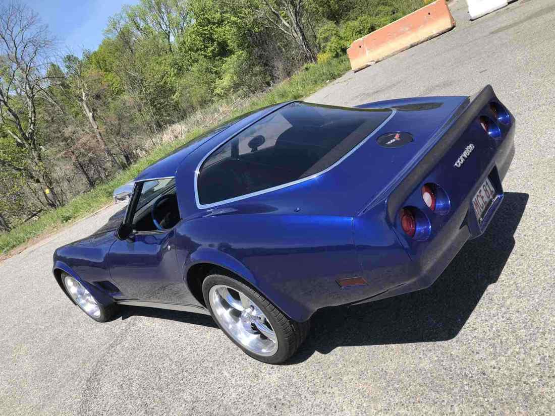 1981 Chevrolet Corvette - photo 2