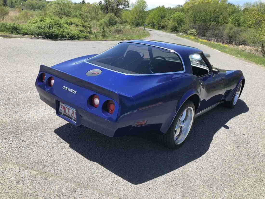1981 Chevrolet Corvette - photo 3