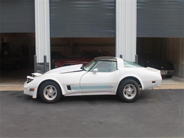 1981 Chevrolet Corvette t-top - photo 2