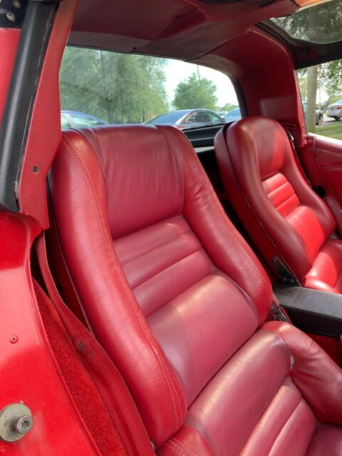 1981 Chevrolet Corvette Base corvette with t-tops, fully loaded - photo 5