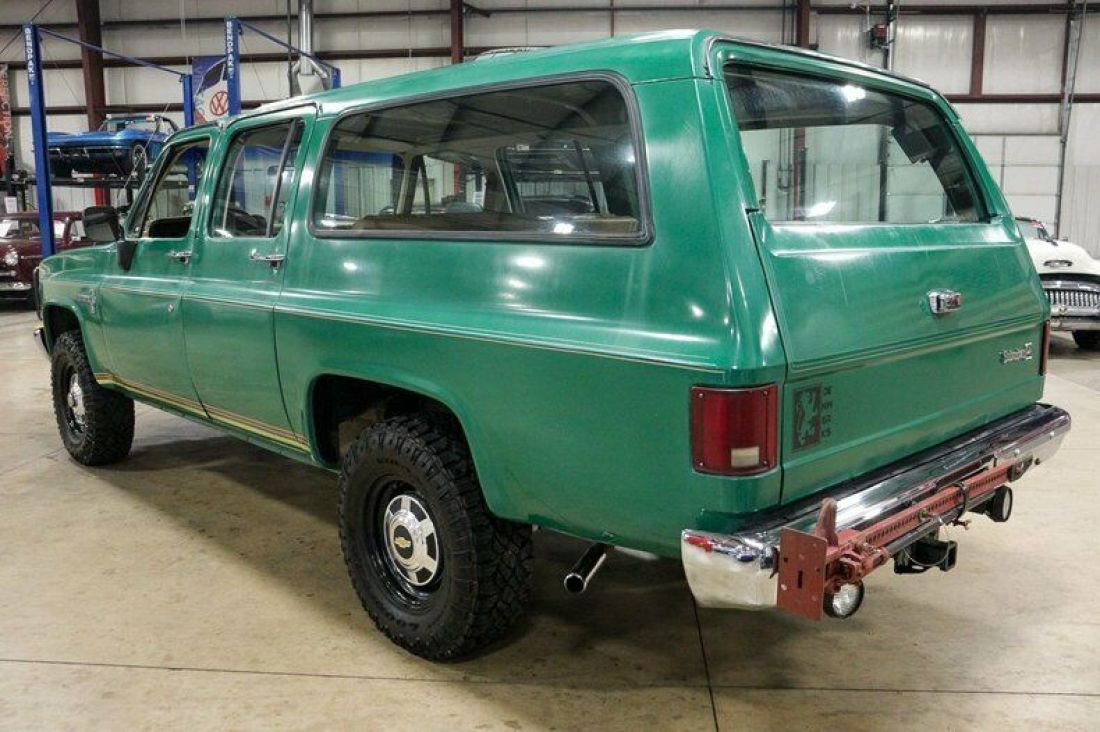 1981 Chevrolet Suburban - photo 3