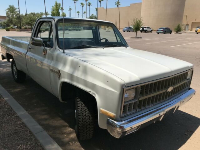1981 Chevrolet C-10 Custom Deluxe - photo 3