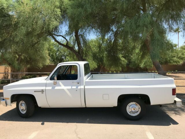 1981 Chevrolet C-10 Custom Deluxe - photo 8