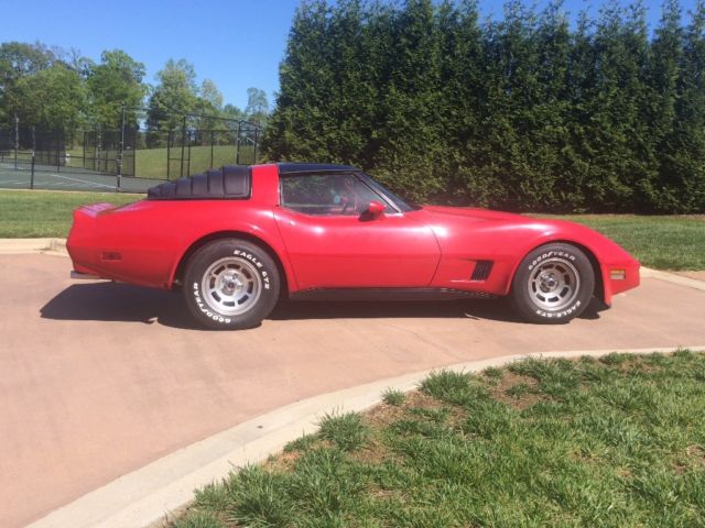 1981 Chevrolet Corvette - photo 2