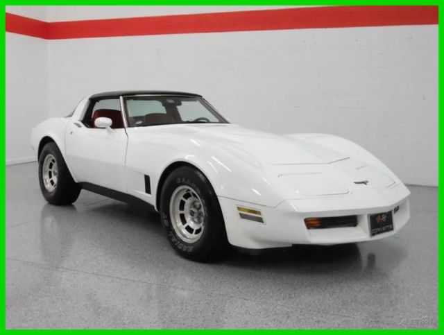 1981 CHEVY CORVETTE T-TOP AUTOMATIC 350CI RUNS AND DRIVES GOOD 1981 Chevrolet Corvette T-TOP AUTOMATIC 350CI