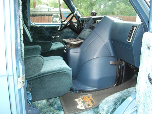 1981 Chevrolet G20 Van - photo 10