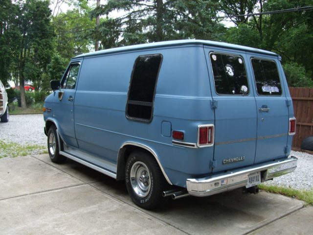 1981 Chevrolet G20 Van - photo 3