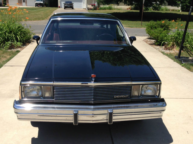 1981 Chevrolet Malibu landau classic - photo 2