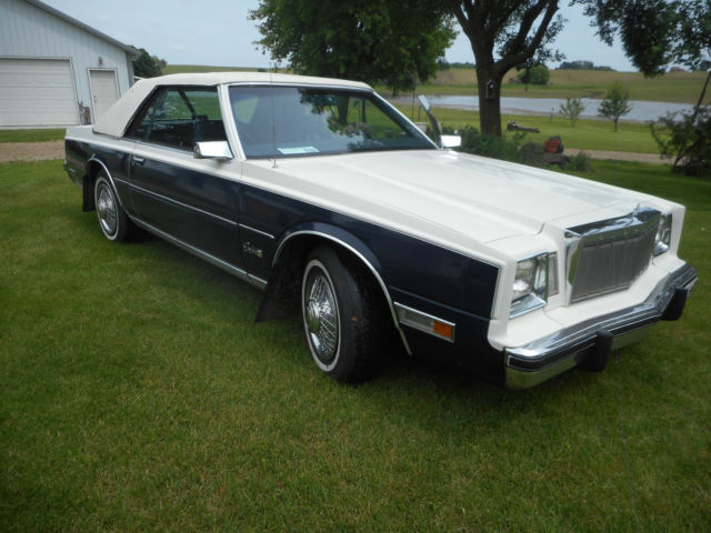 1981 Chrysler Cordoba Base Hardtop 2-Door 5.2L 1981 Chrysler Cordoba