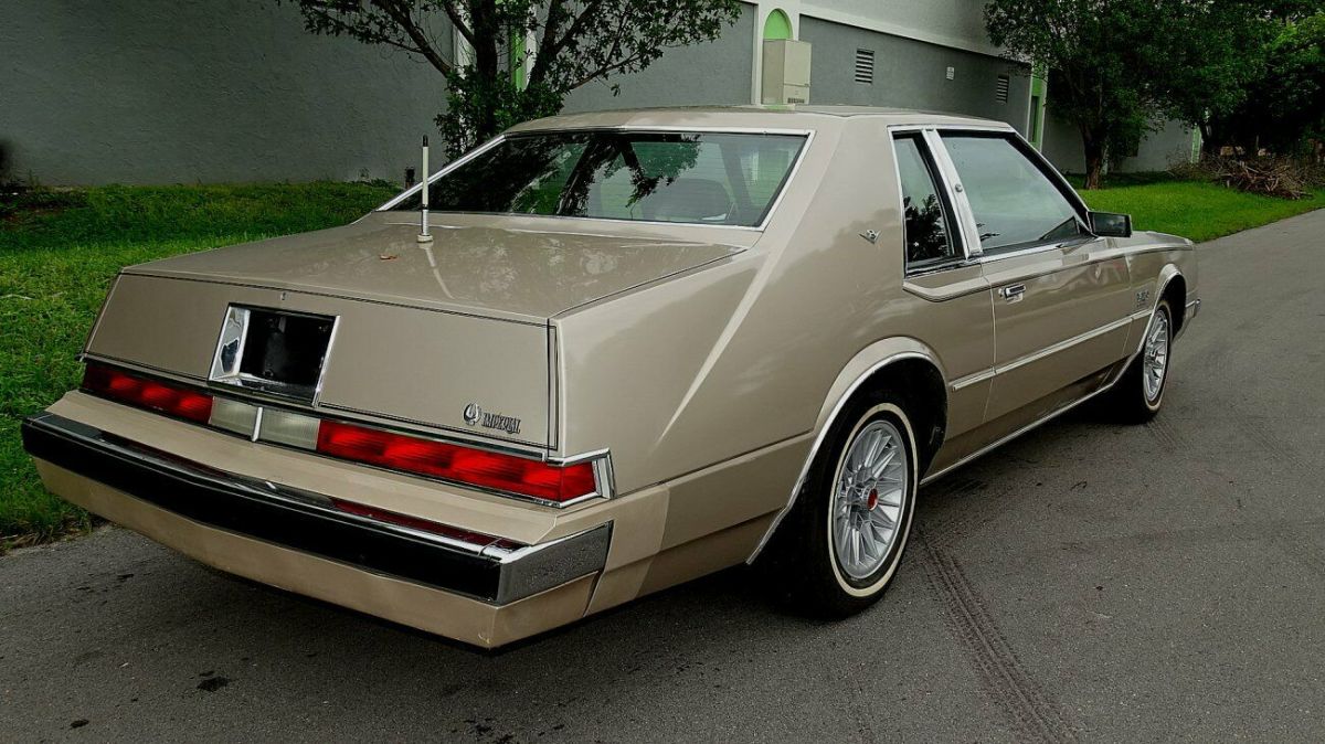 1981 Chrysler Imperial NO RESERVE - photo 5