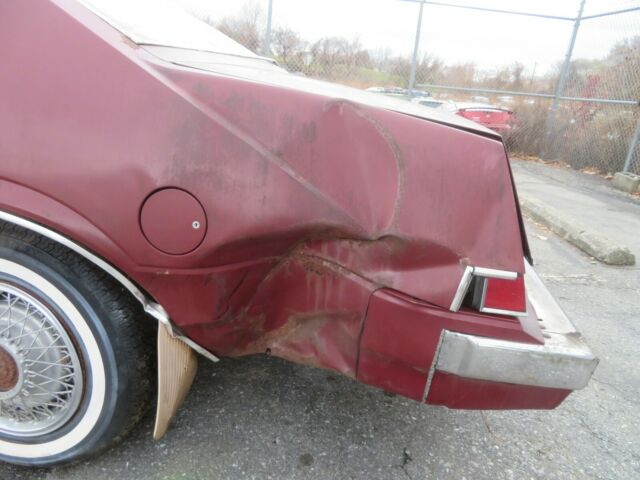 1981 Chrysler Imperial - photo 6