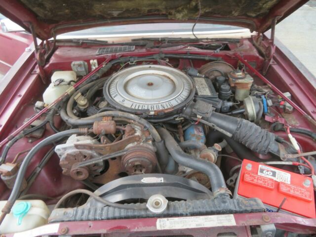 1981 Chrysler Imperial - photo 10