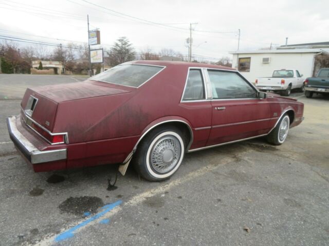 1981 Chrysler Imperial - photo 7