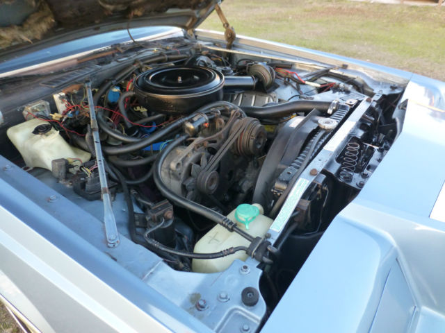 1981 Chrysler Imperial 2 DOOR COUPE - photo 6