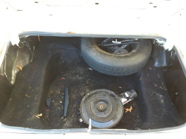 1981 Chrysler LeBaron salon - photo 10
