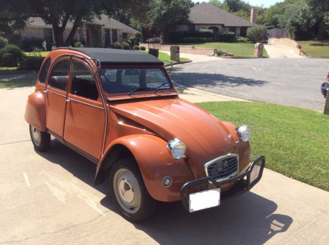 1981 Citroen 2CV6 1980 Citroën