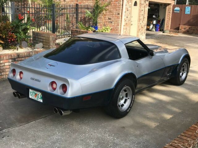 1981 Chevrolet Corvette - photo 4