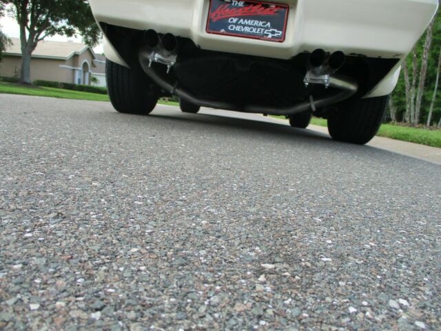 1981 Chevrolet Corvette - photo 13