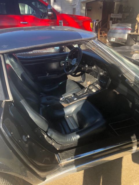 1981 Chevrolet Corvette - photo 7
