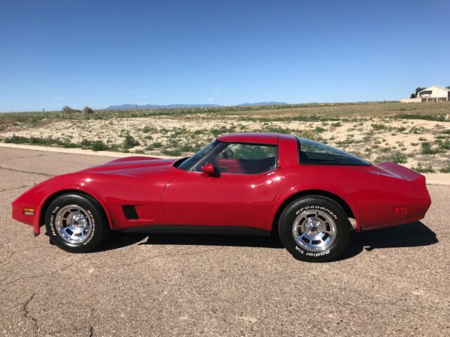 1981 Chevrolet Corvette - photo 7