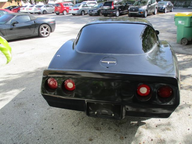 1981 Chevrolet Corvette - photo 6