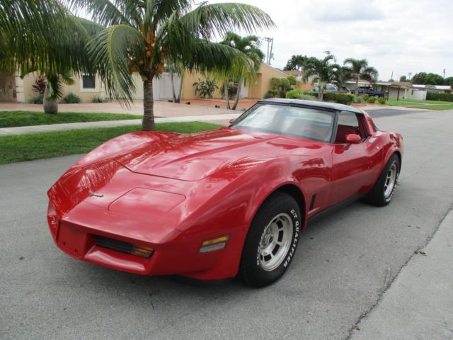 1981 Chevrolet Corvette - photo 3