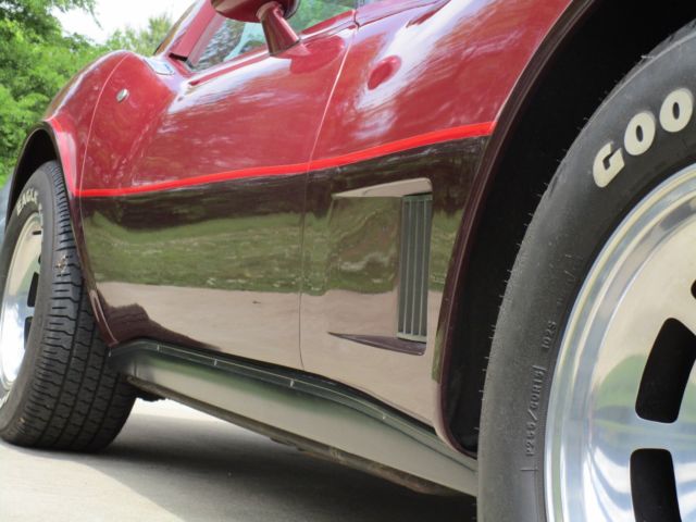 1981 Chevrolet Corvette 2-Door Coupe - photo 12