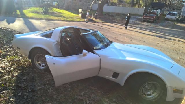 1981 Chevrolet Corvette - photo 5