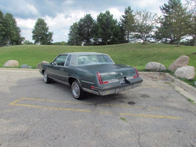 1981 Oldsmobile Cutlass Brougham 2 Door Coupe - photo 4