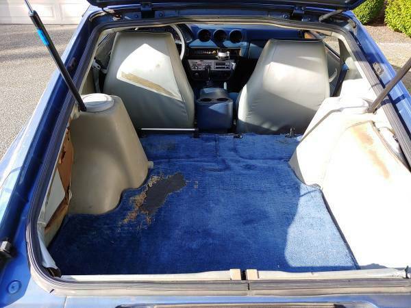 1981 Datsun Z-Series Blue and Silver - photo 2