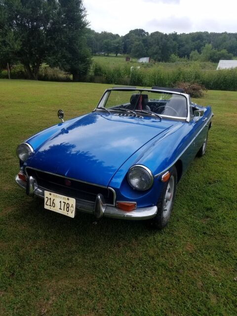 1981 Datsun drivetrain ! 1.4 solid lifter engine and 5 speed transmission. 1970 MG MGB