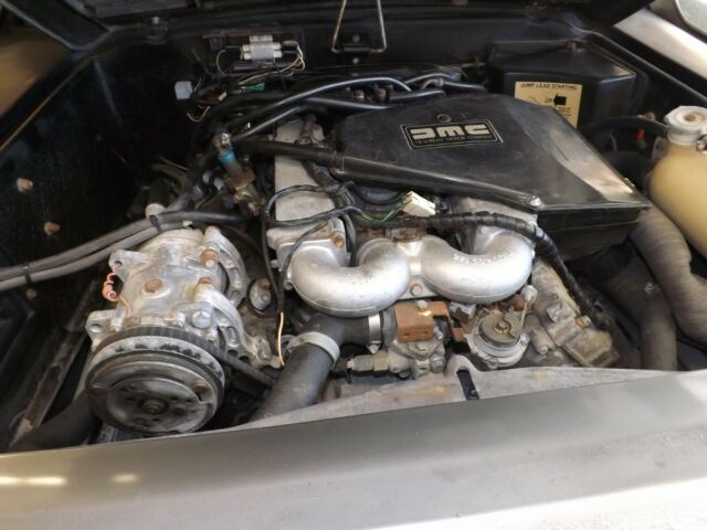 1981 DeLorean - photo 6