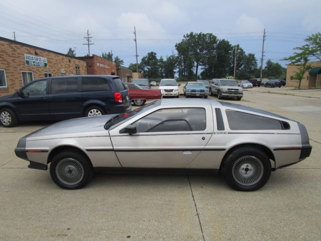 1981 DeLorean DeLorean NO RESERVE AUCTION - LAST HIGHEST BIDDER WINS CAR! - photo 4