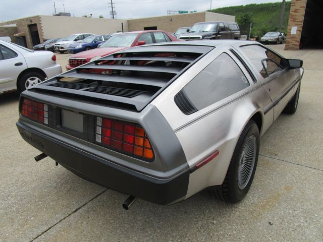 1981 DeLorean DeLorean NO RESERVE AUCTION - LAST HIGHEST BIDDER WINS CAR! - photo 6