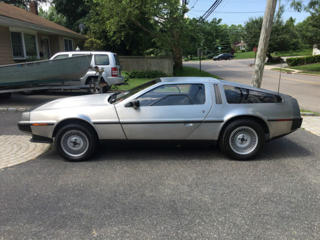 1981 DeLorean - photo 2