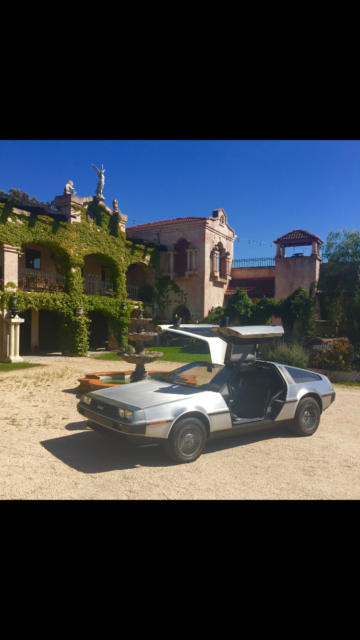 1981 DELOREAN 8,500 ORIGINAL MILES!! 5 SPEED STICK! SILVER/BLACK ORIG CALIFORNIA 1981 DeLorean DMC-12