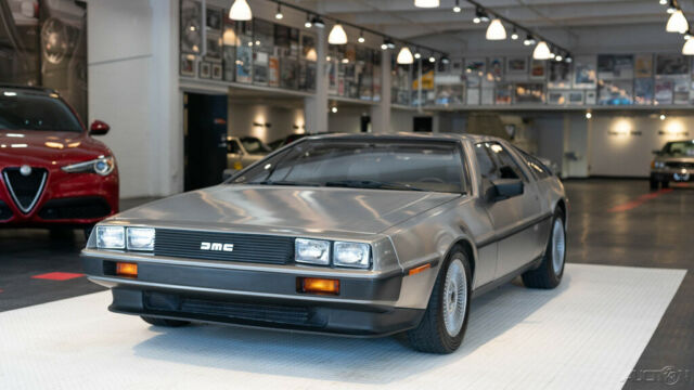 1981 DeLorean DMC-12 - photo 13