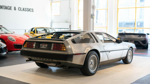 1981 DeLorean DMC-12 - photo 9
