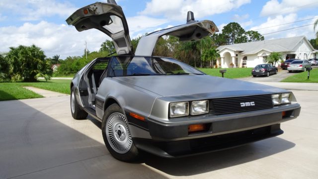 1981 DeLorean DMC12 - photo 3