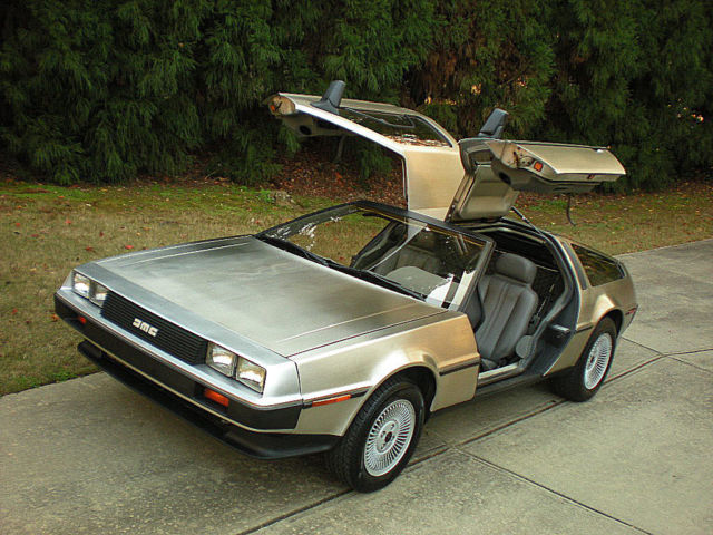 1981 DeLorean DMC-12 Gray -  BACK TO THE FUTURE MOVIE STAR - photo 2