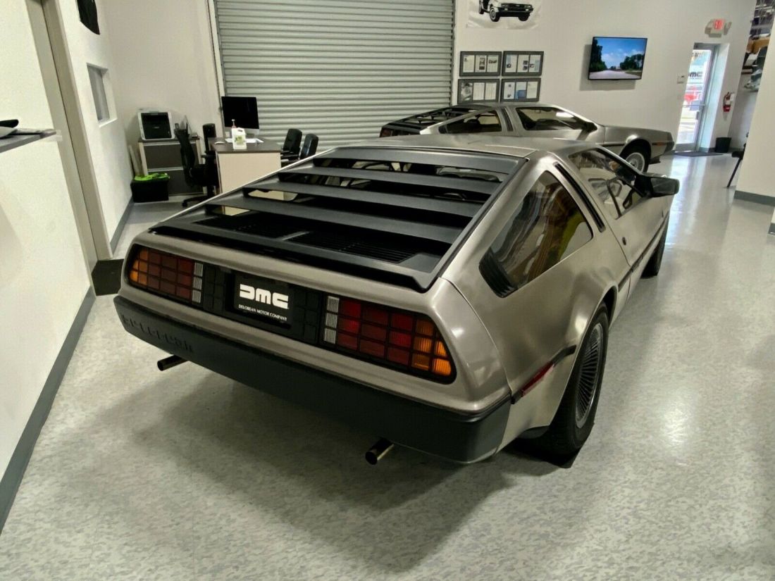 1981 DeLorean - photo 9