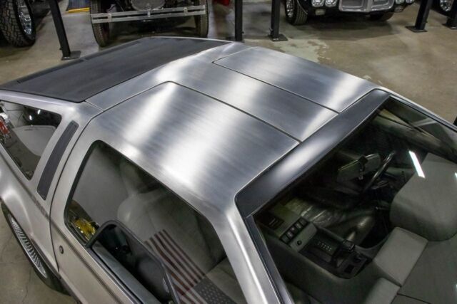 1981 DeLorean DMC-12 - photo 11