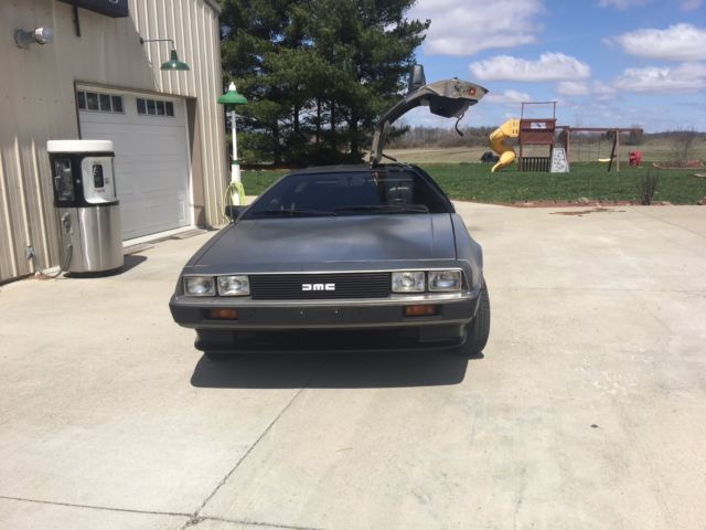 1981 DeLorean DMC-12 - photo 2